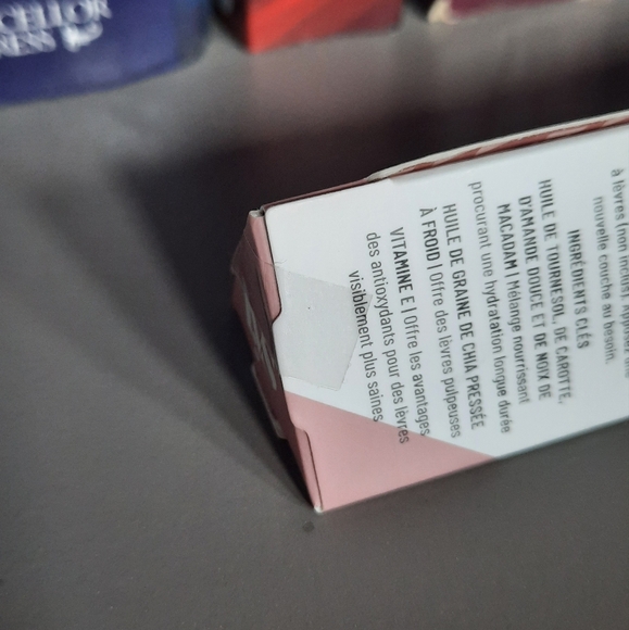 💥 3/$35 LYS Beauty Speak Love Glossy Lip Treatment Oil 0.4 fl oz/12 ml NIB - Picture 4 of 5